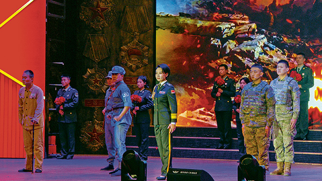 軍營(yíng)觀察丨騎兵故事：二十年的講述和聆聽